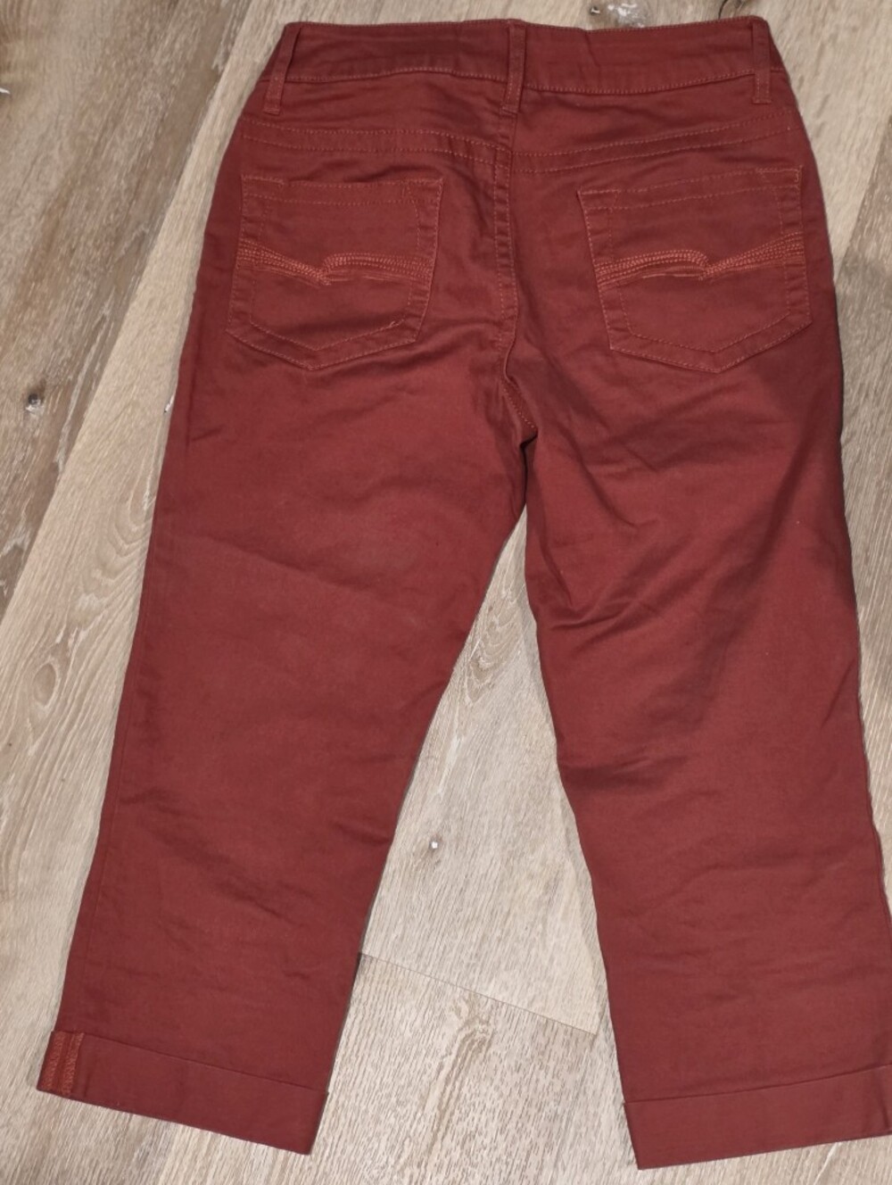 Faded Glory Rust Capri Pants Cuffed Hem Size 4 Cotton Stretch - Picture 7 of 8